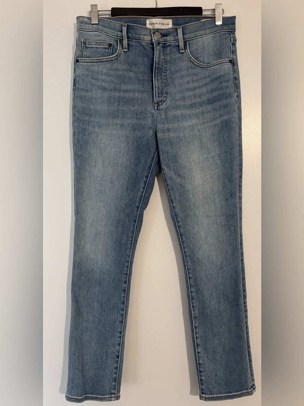 Aritzia Denim Forum The Lola Mid Rise Skinny Jeans Size 30 Light Wash